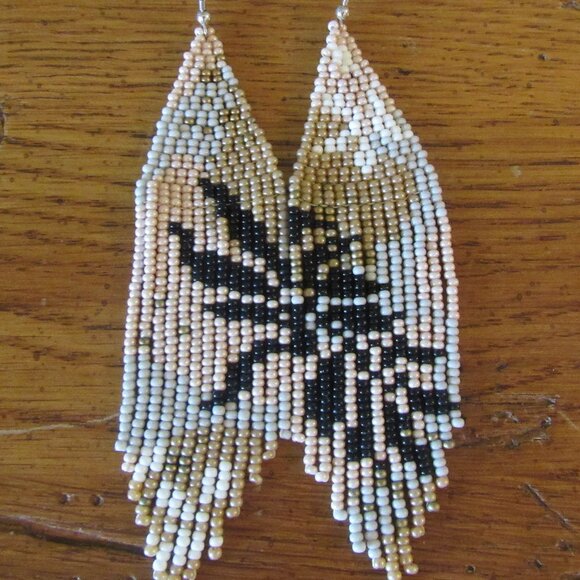 Beautiful Namystynky Etsy Artisan Floral Abstract Long Czech Beaded Earrings - Picture 4 of 15